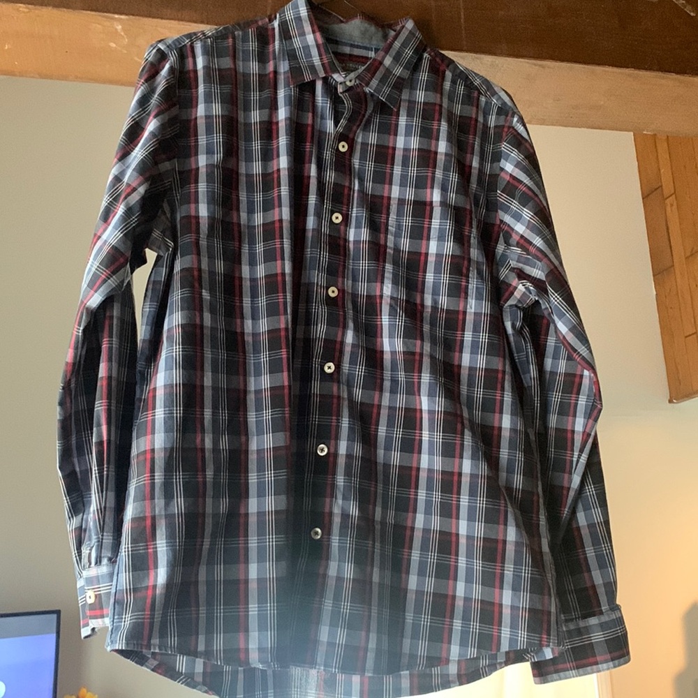 Mens Van Heusen casual dress shirt size Large slim fit good condition